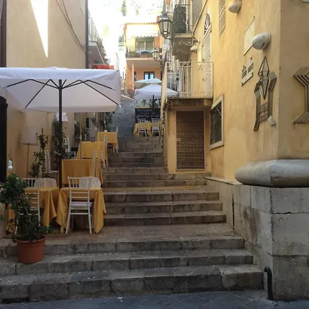 Elegance 4* Taormina