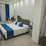 Elegance 4*