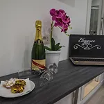 Elegance 4* 陶尔米纳