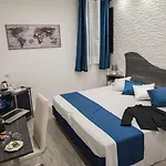 Elegance 住宿加早餐酒店 陶尔米纳