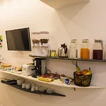 住宿加早餐酒店 Elegance 陶尔米纳