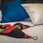 Elegance 4*