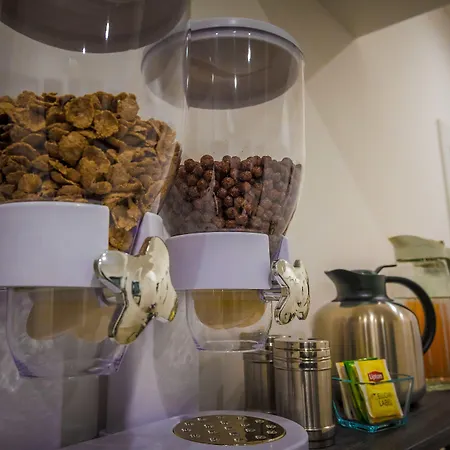 Elegance Bed & Breakfast