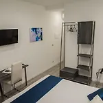 Elegance 4*