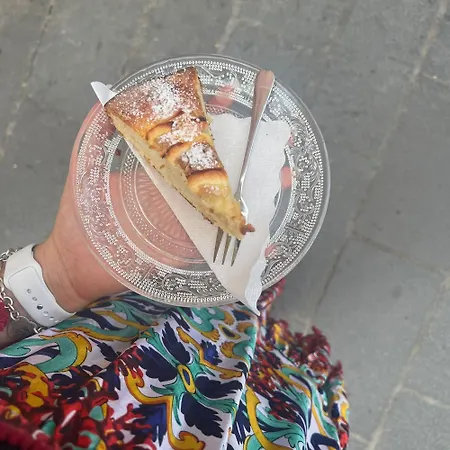 Elegance Ταορμίνα