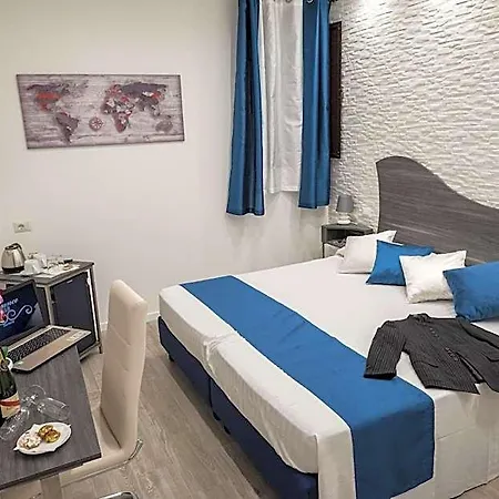 Elegance Bed and Breakfast Ταορμίνα