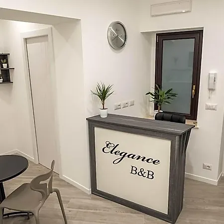 Elegance 4*
