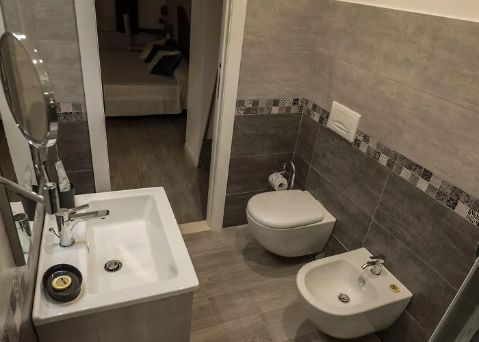 Bed and Breakfast Elegance 4*