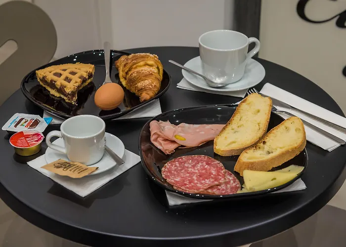 Elegance 陶尔米纳