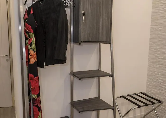 Elegance 住宿加早餐酒店 陶尔米纳