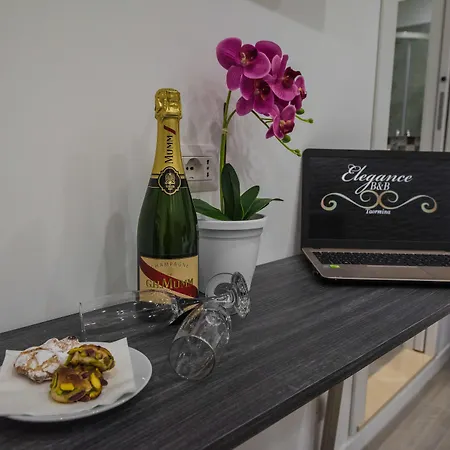 Elegance 4* Таормина